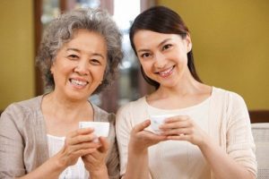 Gợi ý món quà tặng tuyệt vời và ý nghĩa nhân Ngày của Mẹ
