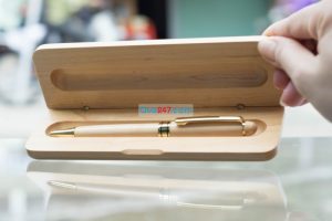 BÚT GỖ ĐƯỢC SẢN XUẤT NHƯ THẾ NÀO? 5 Bút gỗ sau khi thành phẩm trở thành món quà tặng sang trọng
