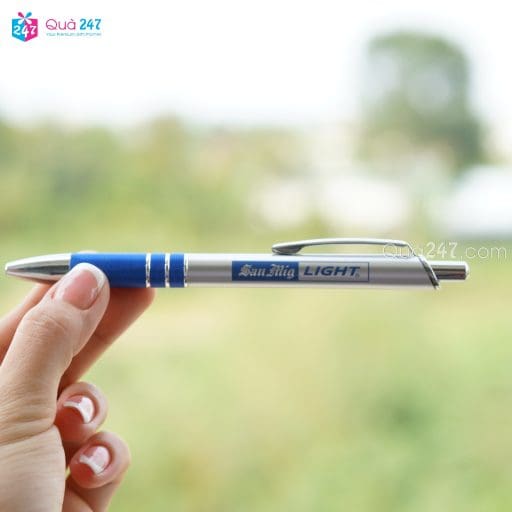Bút Bi 05
