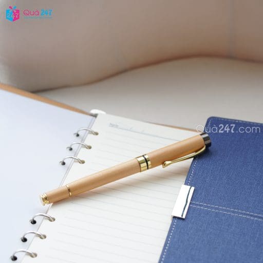 Bút gỗ 05