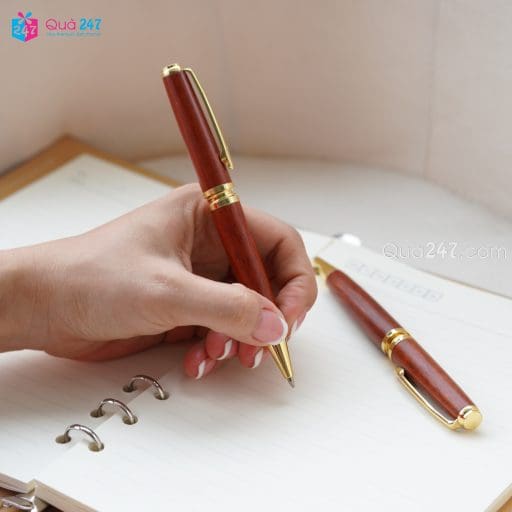 Bút gỗ 08