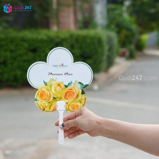 Quạt Giấy 05