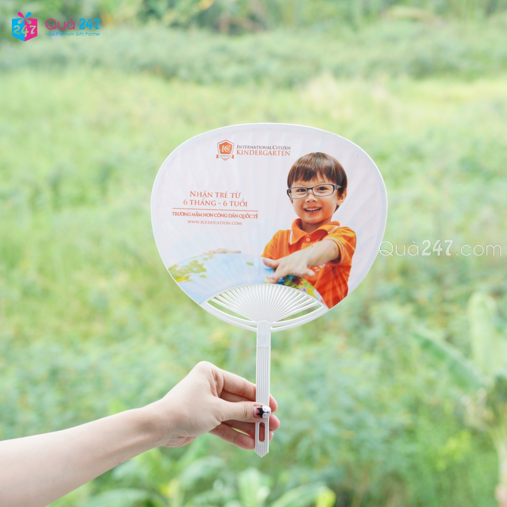 Quạt Nhựa Decal 01 14 Quạt Nhựa Decal 01