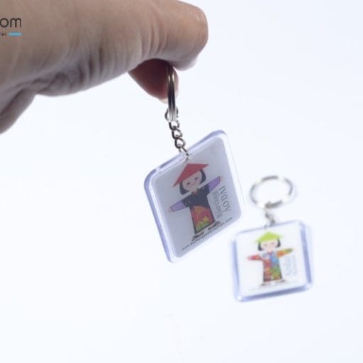 Móc Khóa Đổ Keo 04